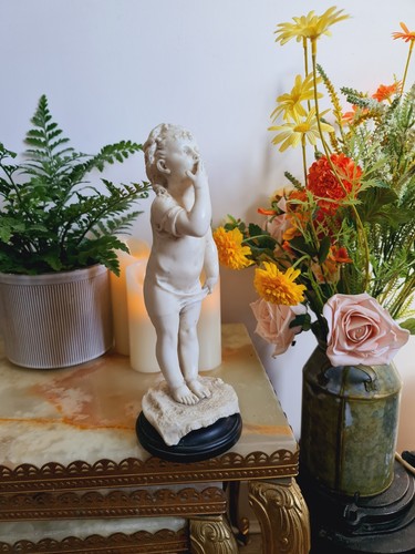 Vintage girl figurine - girl, by