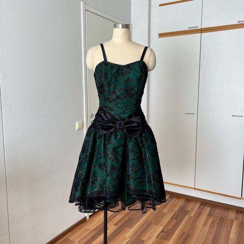 1980s green cocktail party - cocktail,