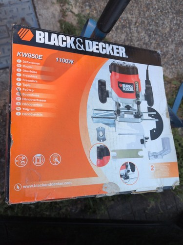 Black and decker router - and,