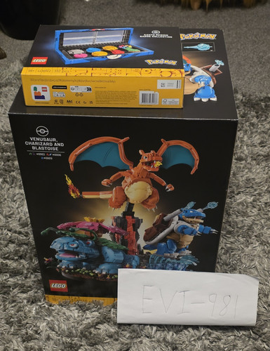 Lego venusaur charizard and - lego, venusaur,
