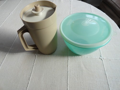 Vintage tupperware cream beige - tupperware, cream/beige