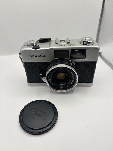 Yashica 35mm film camera - 35mm,