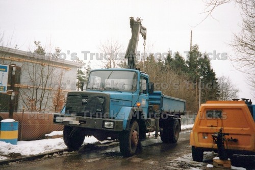 Truck photo iveco construction - truck,