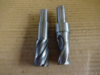 Milling cutters vertical