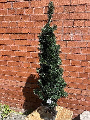 4ft pre lit topiary - 4ft, (122cm)