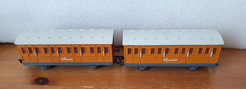 Bachmann annie and - annie,