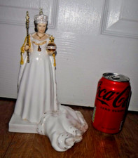 Coalport Diamond Jubilee of Her Majesty Queen Elizabeth II Figurine ~ Excellent