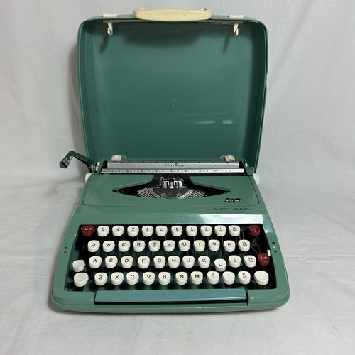 Smith corona scm - scm, corsair