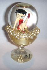 BETTY BOOP IN CHAMPAGNE  GLASS