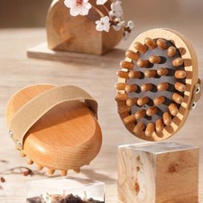 Wooden Scalping Massager Brush