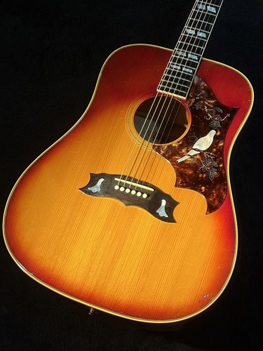 Gibson dove custom - dove, cherry