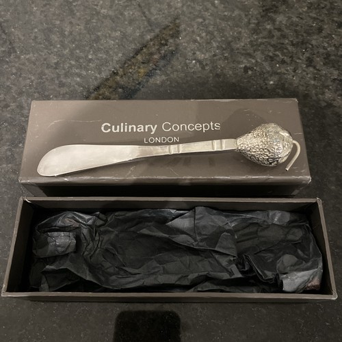 Strawberry butter spreader - strawberry,