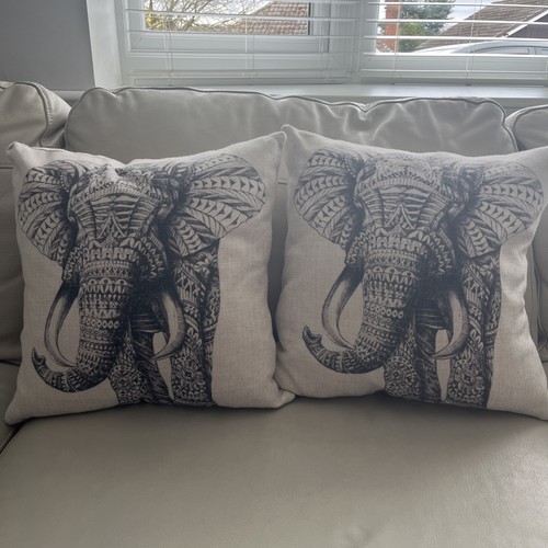 Cushion covers set tribal - of, 2