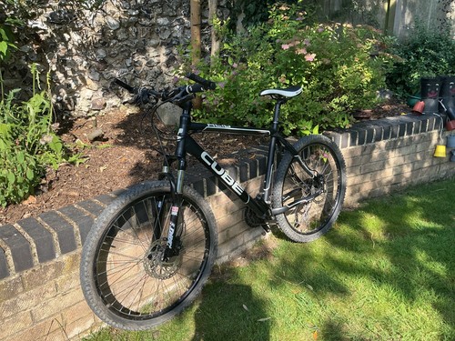 Black cube acid hardtail - black,
