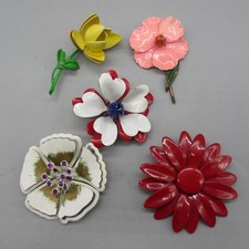 Vintage Enamel Flower Brooch