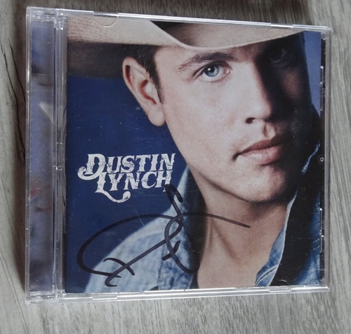 Dustin lynch signed 2012 - dustin,