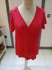 Soon Red Ladies Top, Size 20, Lace, V neck, stretchy, short sleeves, floral