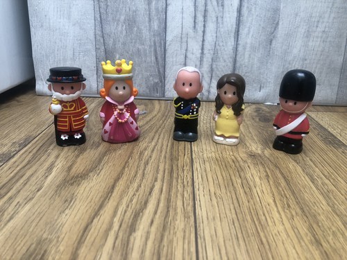 Happyland play figures royal - play,