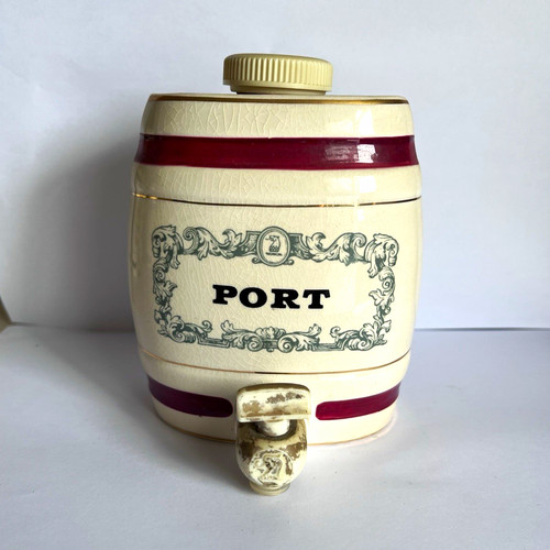 Wade royal victoria - victoria, pottery