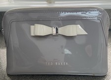 Ted Baker Cahira bow detail