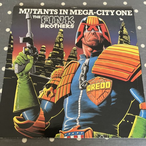 Judge dredd the fink brothers - judge,