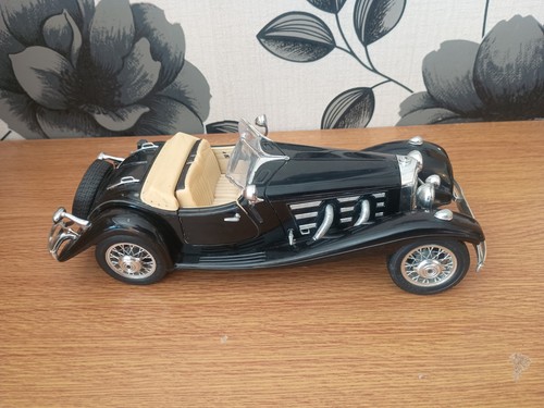Burago mercedes benz 500 - benz,