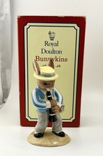 ROYAL DOULTON BUNNYKINS JAZZ BAND CLARINET PLAYER  LTD ED 2327/2500  DB184
