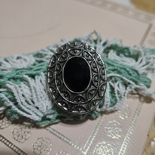 Vintage 1966 avon black - 1966,