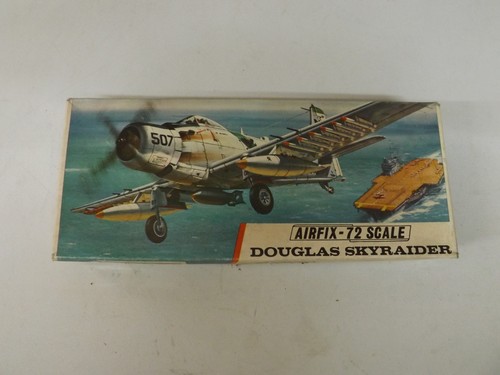 Airfix douglas skyraider - douglas,