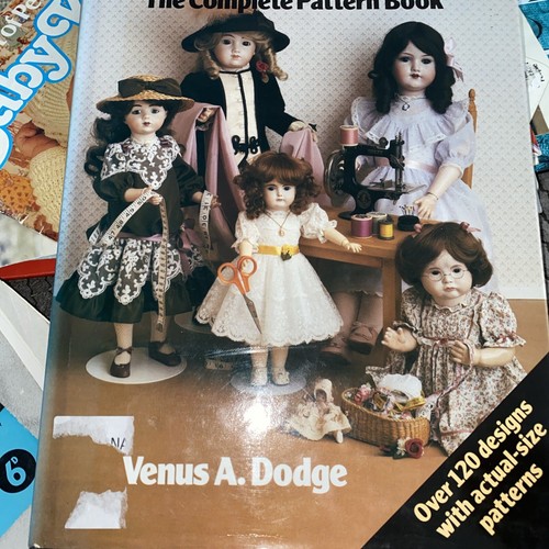 The dolls dressmaker - the, dolls'