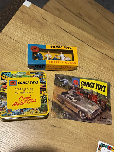 Corgi model club toys - model,