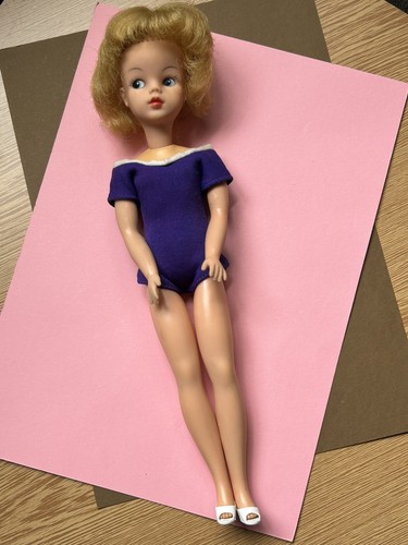 Vintage 1960s pedigree - 🩷,