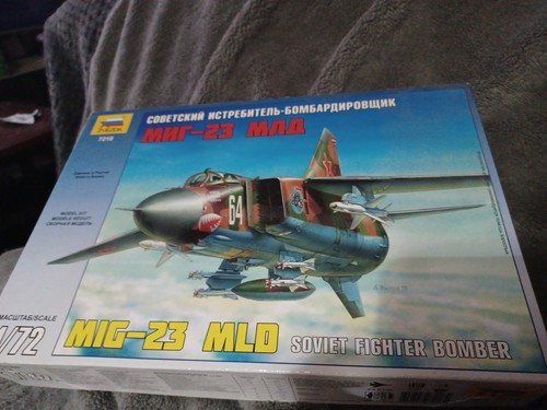 Zvezda scale model - 1/72,