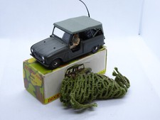 French Dinky Toys 800 Renault