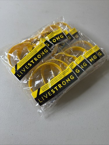 Vintage nike livestrong - 10,