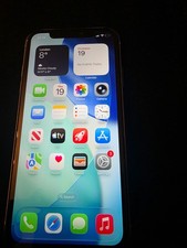 Apple iPhone 11 - 64GB - White