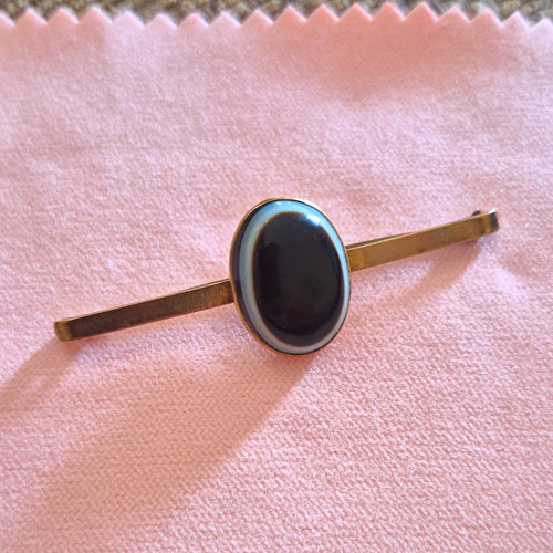 Carat gold safety pin - gold,