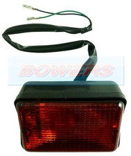 CLASSIC MINI RECTANGULAR RED REAR FOG LAMP LIGHT LEP ENGLAND XFE10006
