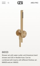 Shower set with water outlet