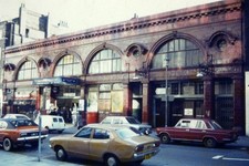 RUSSELL SQUARE TUBE STATION 1970`S (35MM SLIDE) LOT B1
