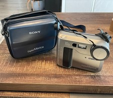 Vintage 1998 Sony Mavica