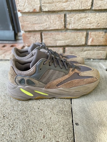 Adidas yeezy boost - yeezy,
