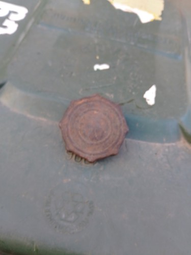 Nvt tracker petrol cap - nvt,