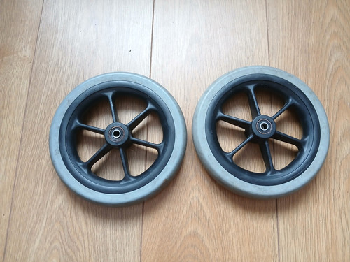 Enigma wheelchair front 5cm - front, 19.5cm