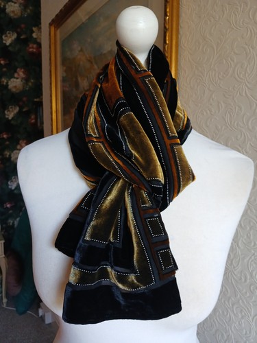 Vtg scarf tie rack silk - vtg, velvet