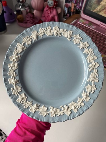 Wedgwood embossed queensware - wedgwood,