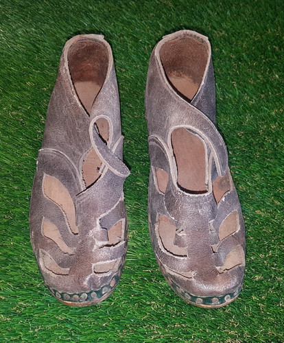 Pair antique vintage - pair,