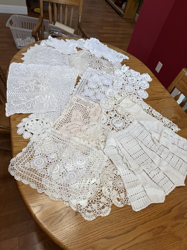 Doilies lot beautiful - doilies,