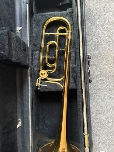 King 2104 usa - 4b, tenor