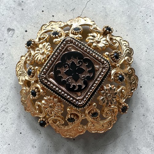 Vintage sphinx gold - vintage,